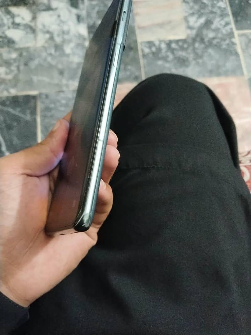 One Plus 10 Pro 3