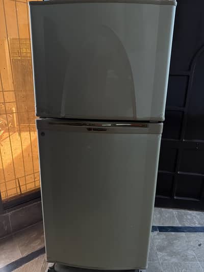 Dawlance Refrigerator