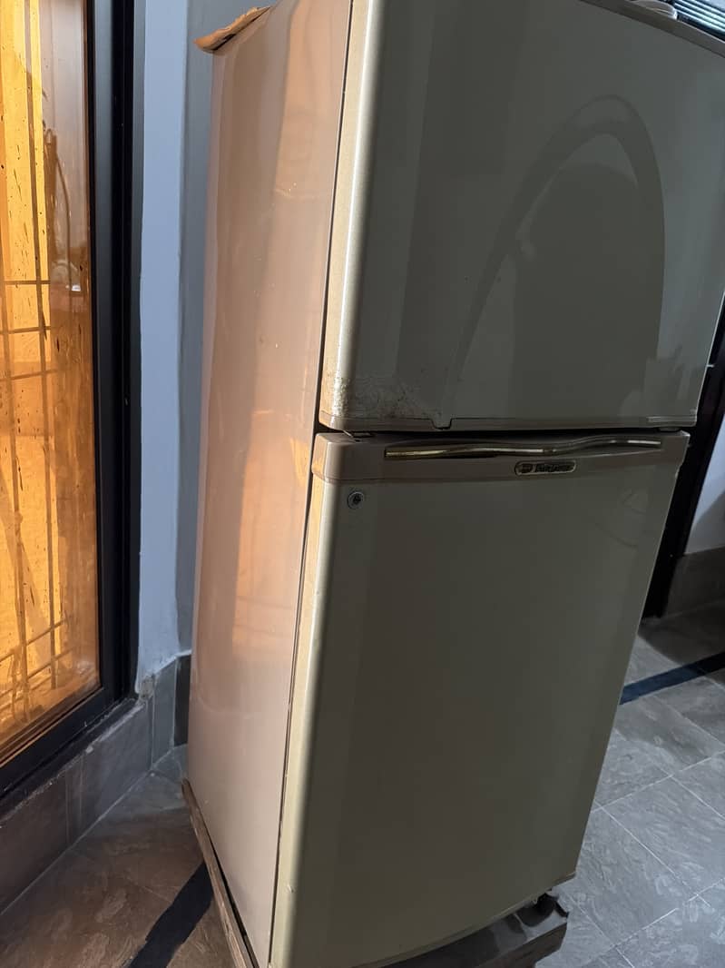 Dawlance Refrigerator 4