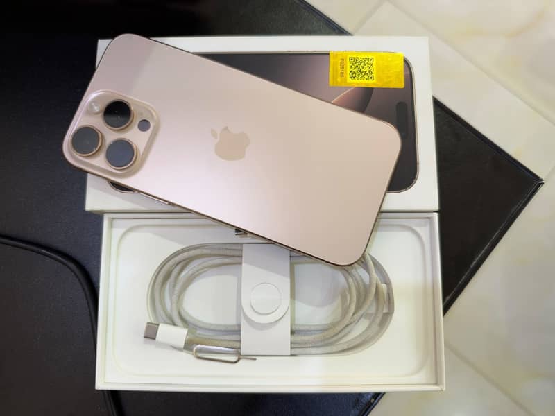 Apple iPhone 16 Pro Max 3
