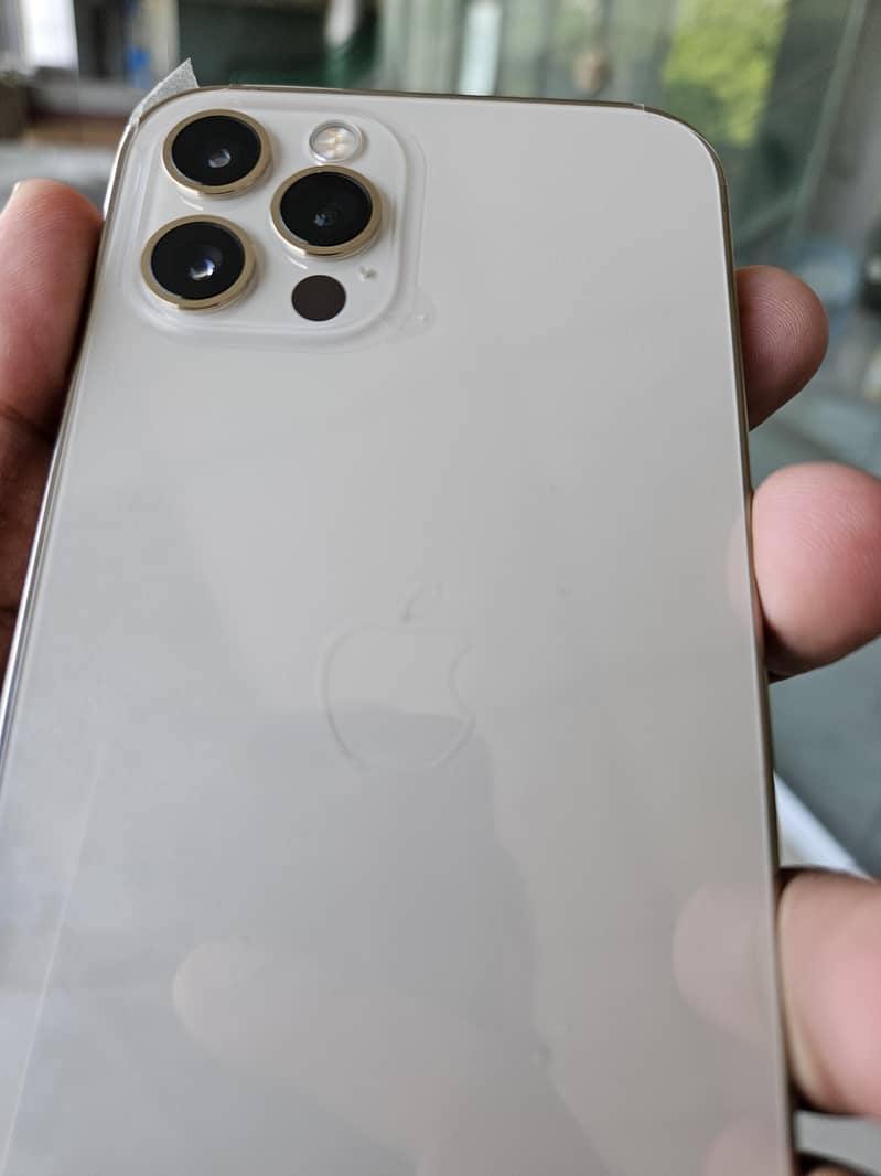 Apple iPhone 12 Pro 1