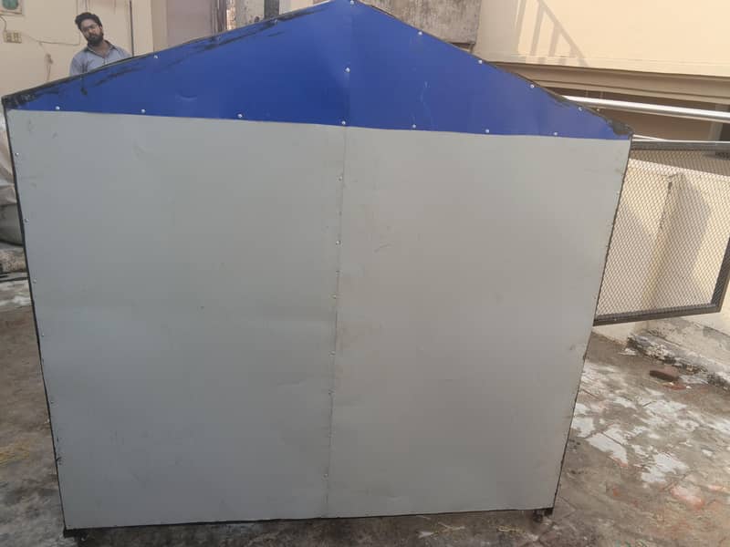 parrot Cage 1