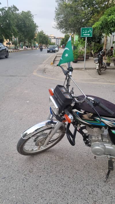 Honda CG 125 2023 Model For Sale Urgent Sale