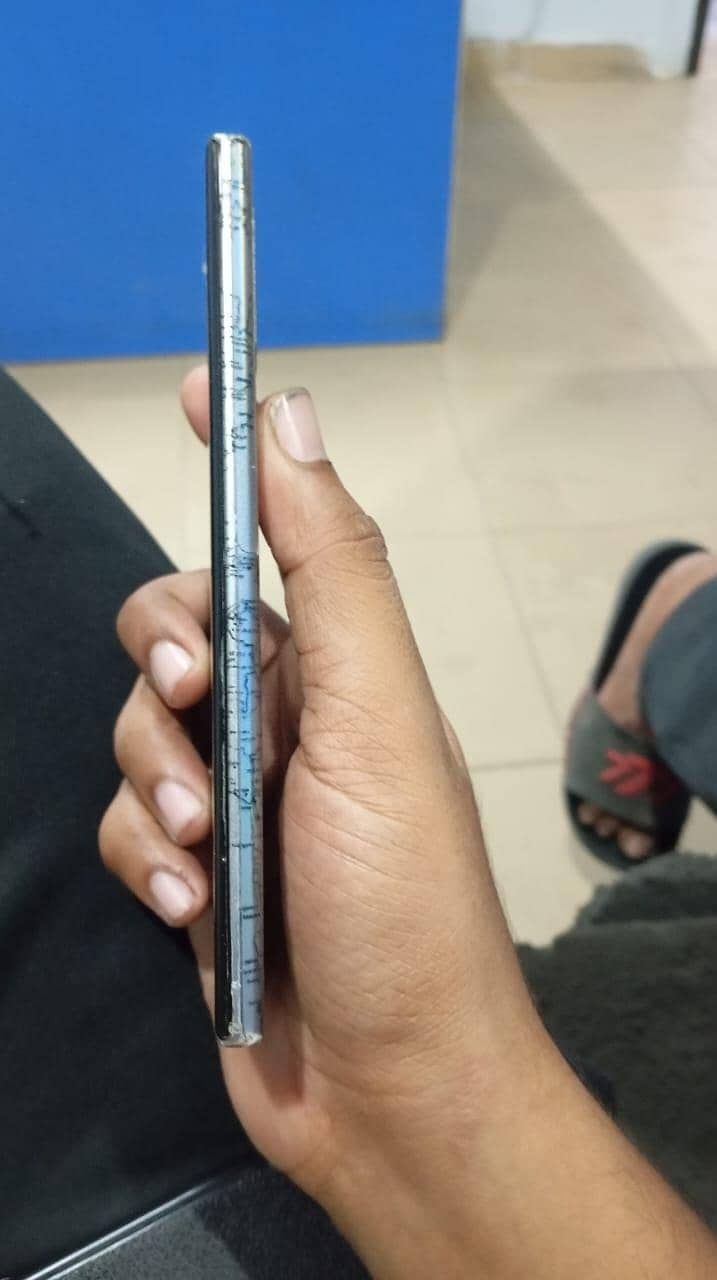 Samsung Mobile Note 10 Plus 2