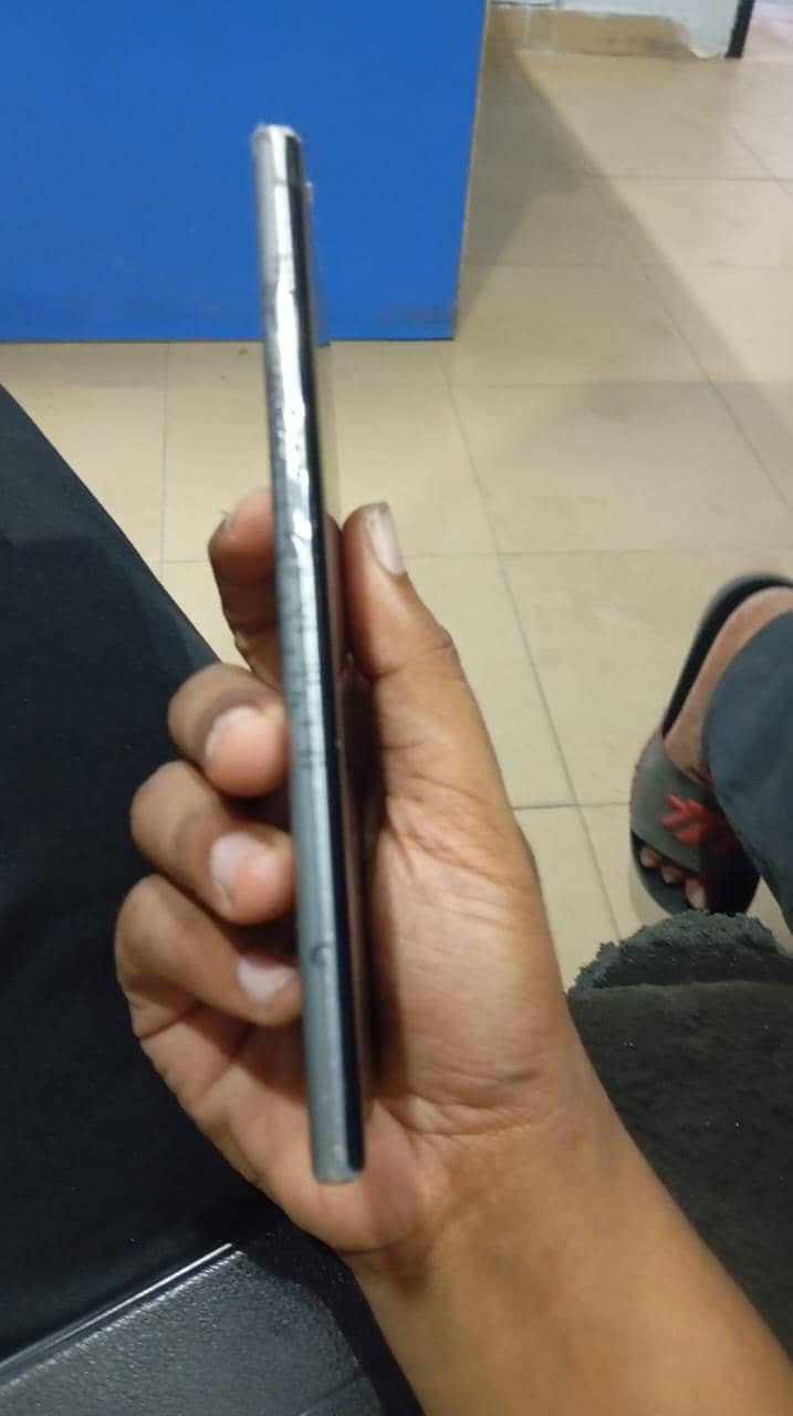 Samsung Mobile Note 10 Plus 3