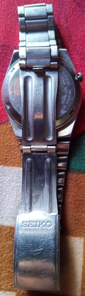 watch 1