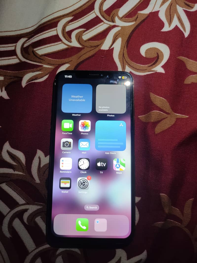 Apple iPhone XS Max 5