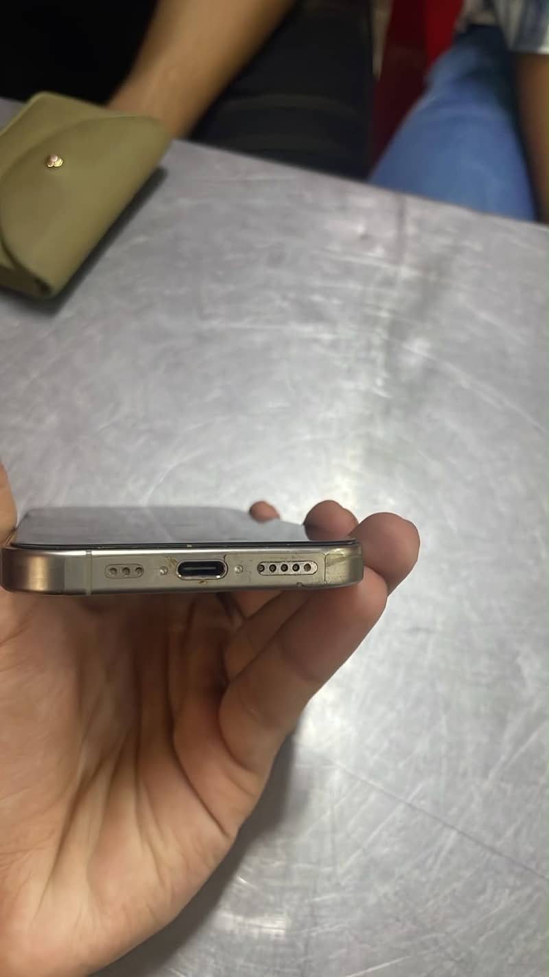 Apple iPhone 15 Pro 5