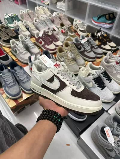 Premium Imported Sneakers Collection | Wholesale Bulk Available