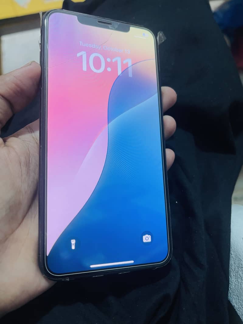 Apple iPhone XS Max 2