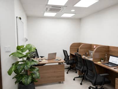 Brand New Office Available For Rent Area 250 Square Feet Area Corporate Office In Main Boulevard Road Gulberg 3 Lahore