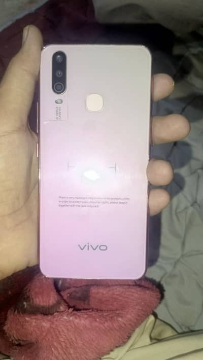 Vivo Y17