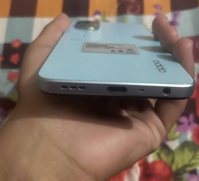 OPPO A18 0