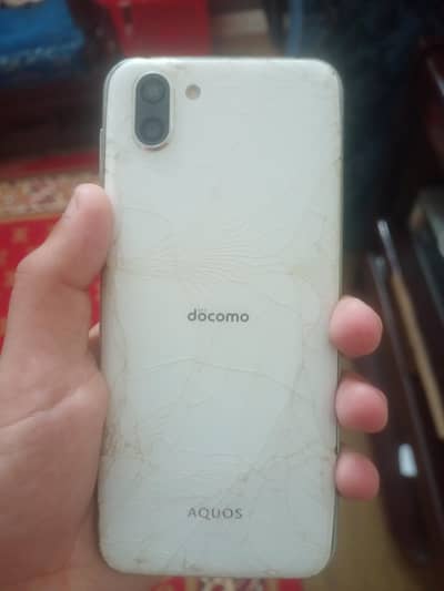Sharp Aquos R2 4/64 Broken