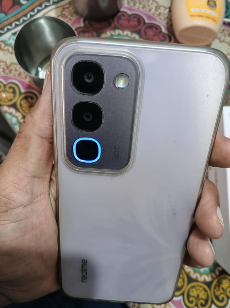 Realme C100 3