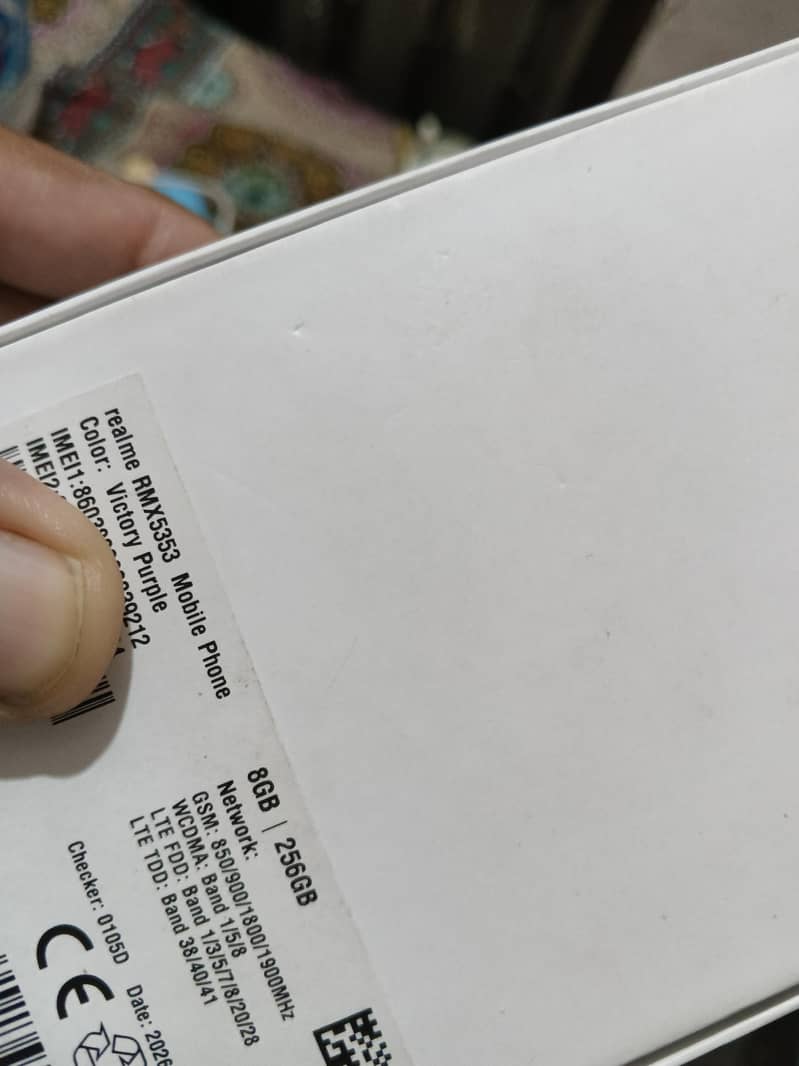 Realme C100 4