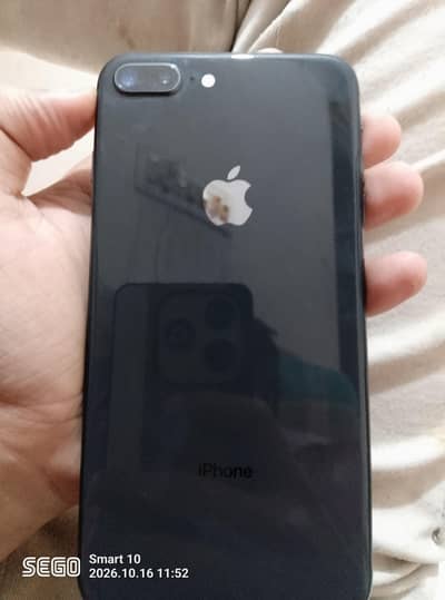 Apple iPhone 8 Plus