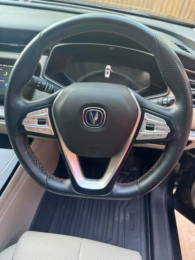 Changan Oshan X7 FutureSense 2023 | Black Beauty | 1st Owner