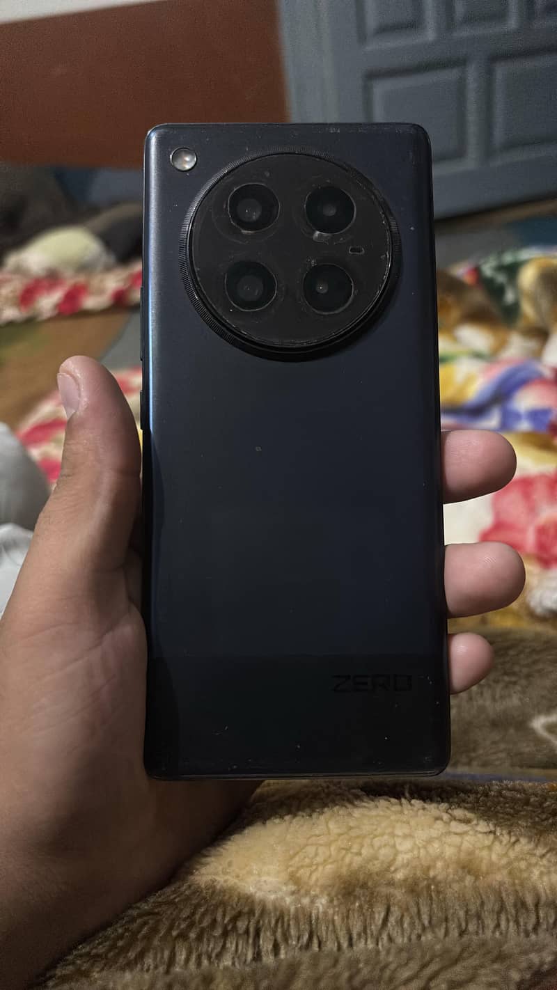 Infinix Zero 40 1