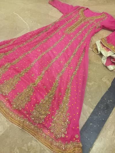 lehnga aur suit  very good condition
