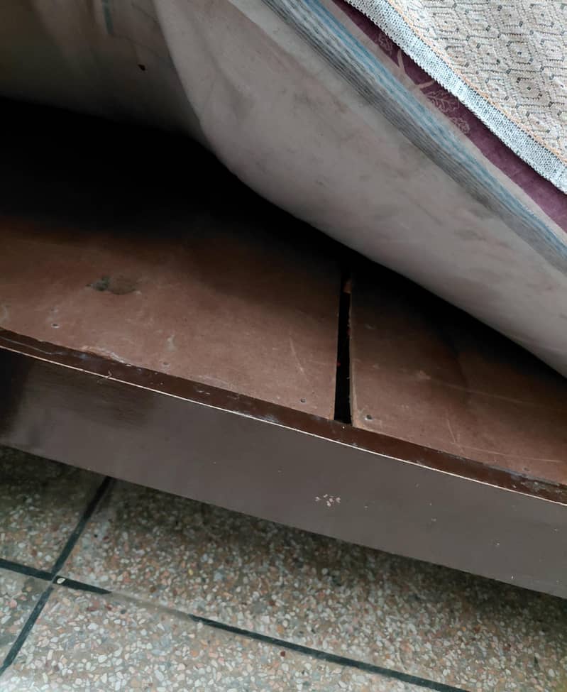 king size bed 3