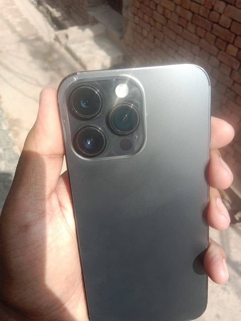 Apple iPhone 14 Pro Max 5