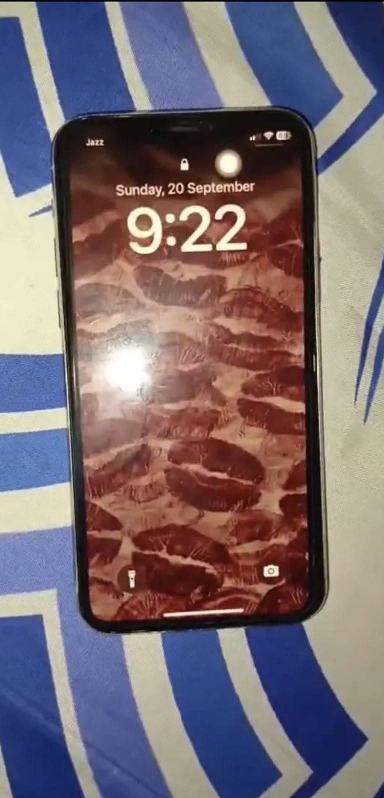 Apple iPhone 11 Pro 2