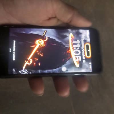 Apple iPhone SE 3rd Generation Bypass 128 GB 10/10
