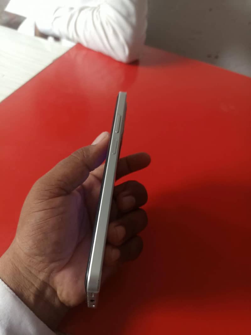 OPPO A3 6/256 6