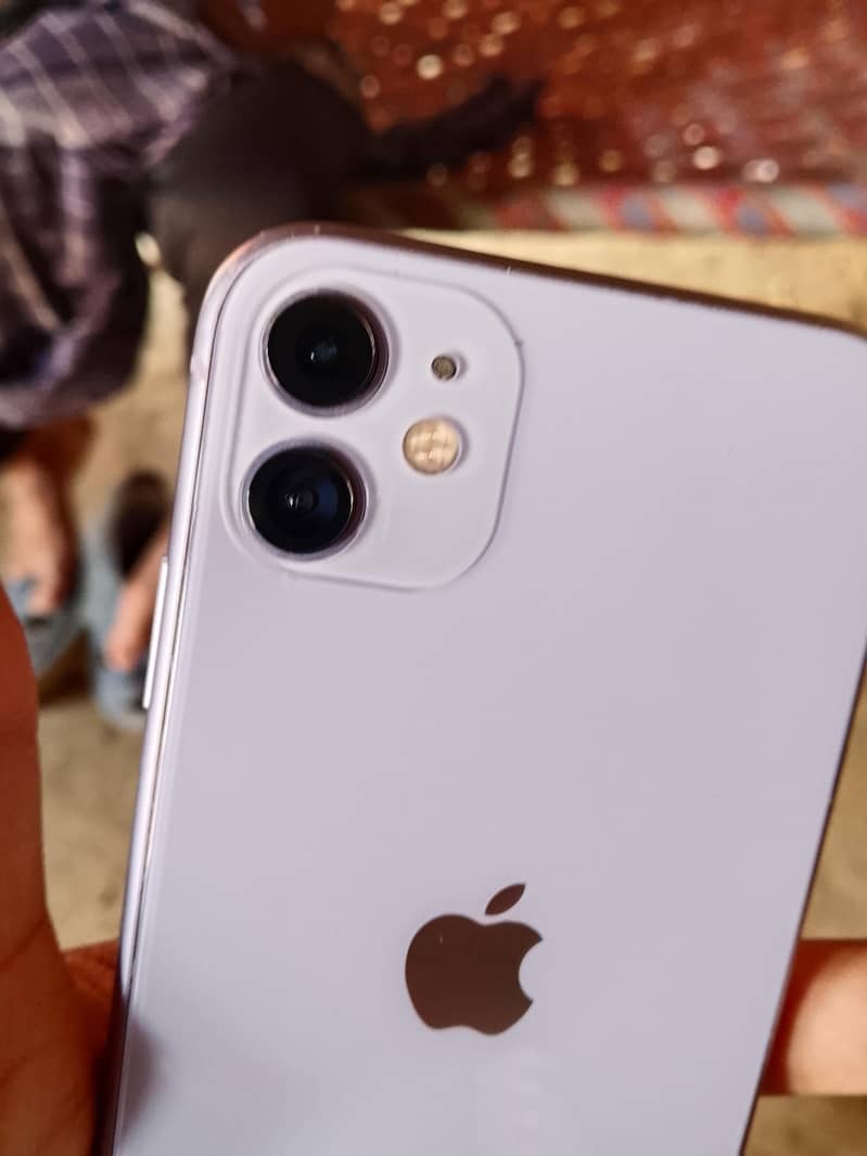 Apple iPhone 11 2