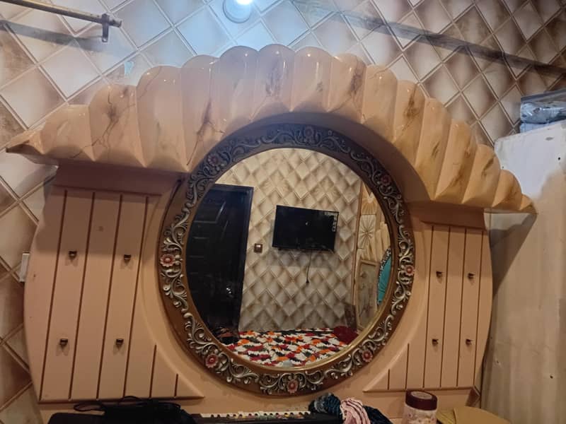 dressing table and side tables 1
