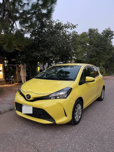Toyota Vitz 2014