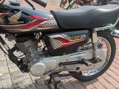Honda CG 125 Black