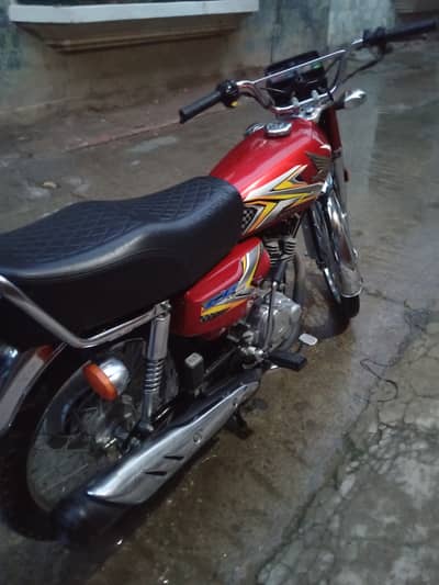 Honda CG 125 2025