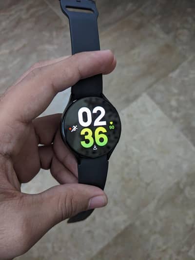 Samsung Galaxy Watch 5 44mm,Brand New Mint Condition