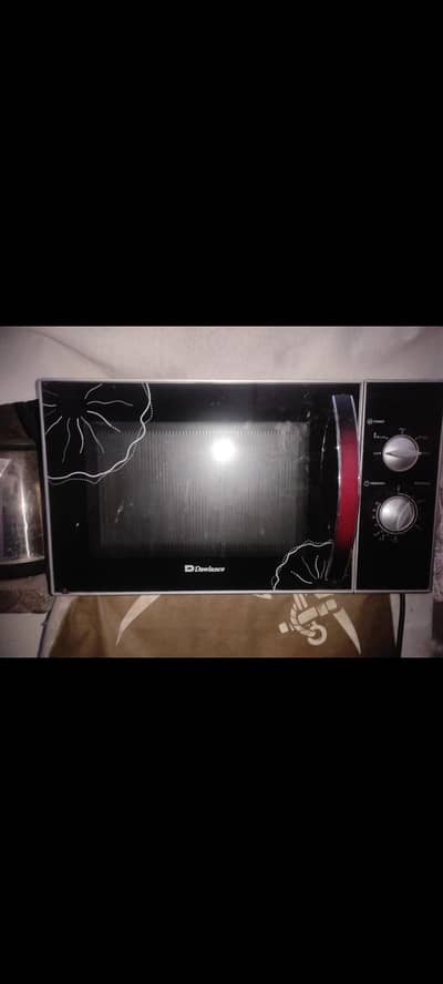 Dawlance Oven In Good condition