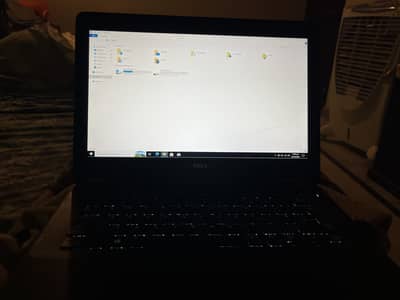 Dell laptop for sale sirf whatsapp pr rabta kary no 03468725606