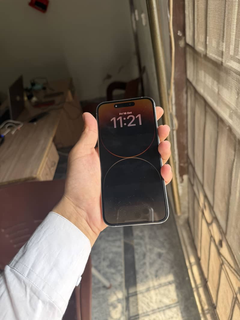 Apple iPhone 14 Pro Max 3