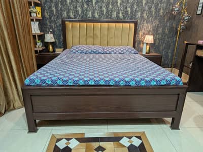 Interwood bed set for sale