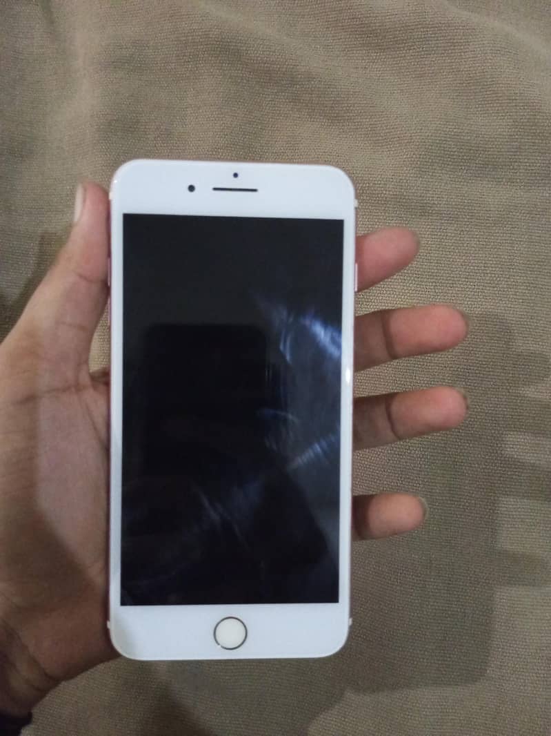 Apple iPhone 7 Plus 3