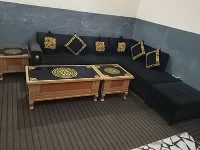 7 Seater L-Shape Corner Sofa Set With 3 tables - Black Velvet - 10/10