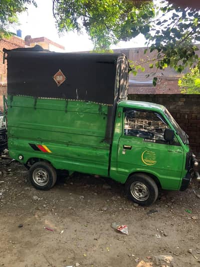Suzuki pickup green 2015