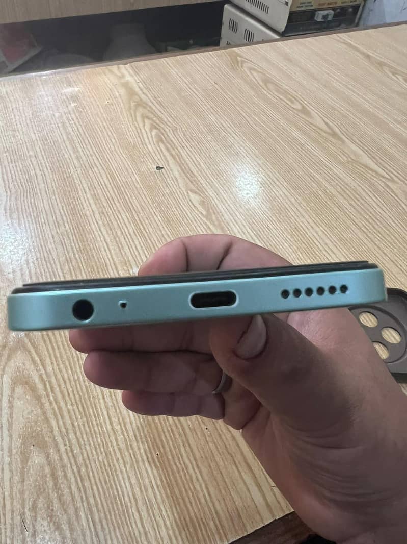 Tecno SPARK 30C 7