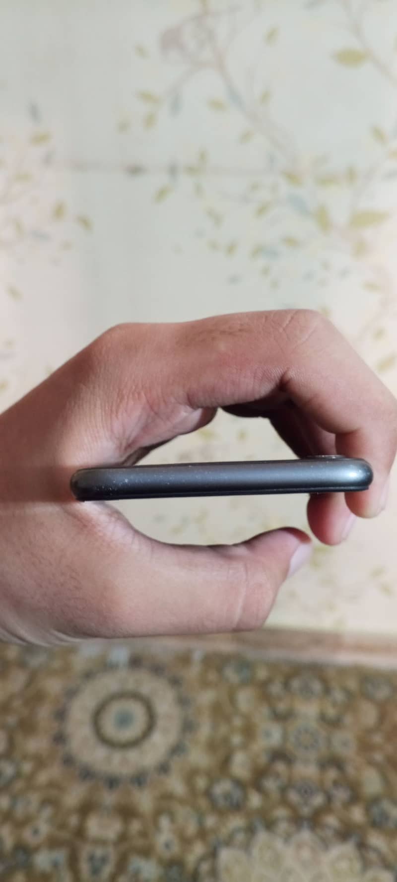 Apple iPhone 8 4