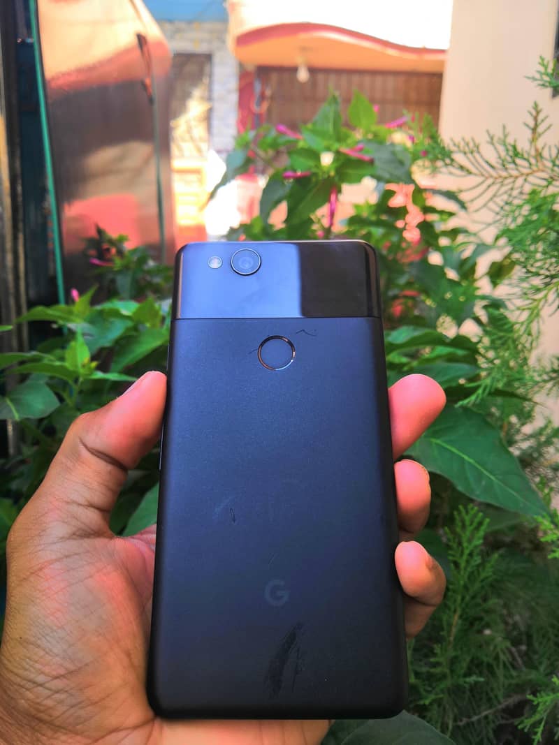 Google Pixel 2 XL 0