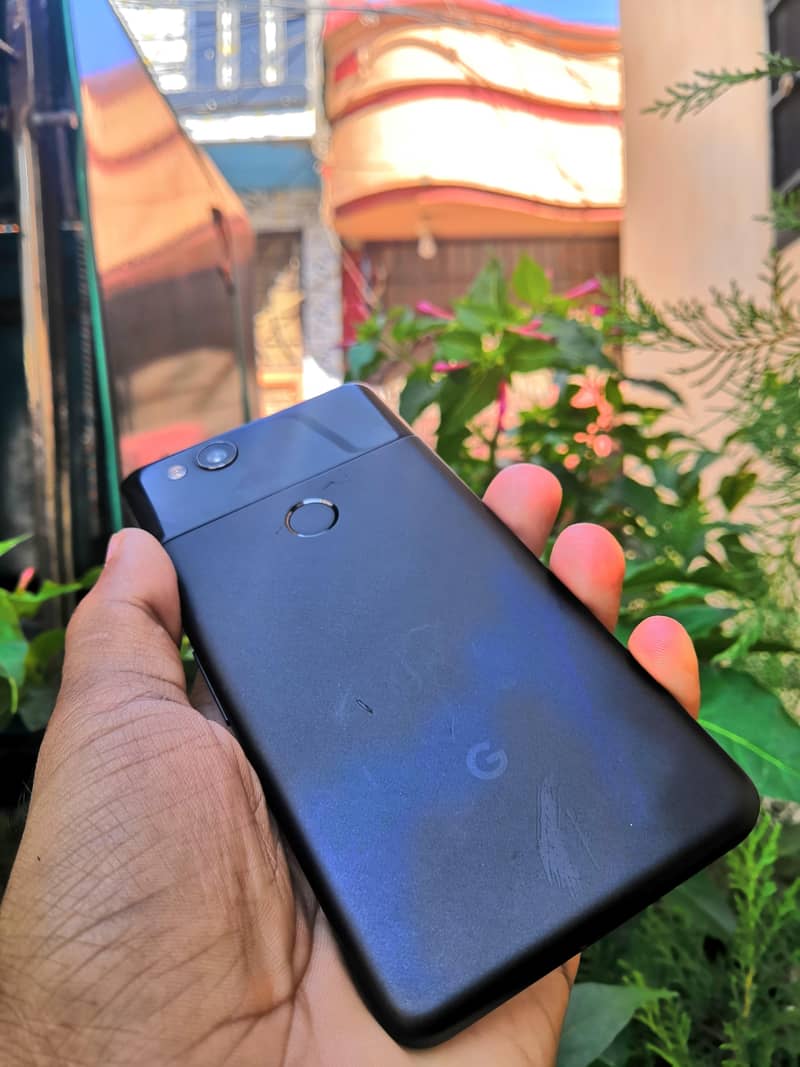 Google Pixel 2 XL 1
