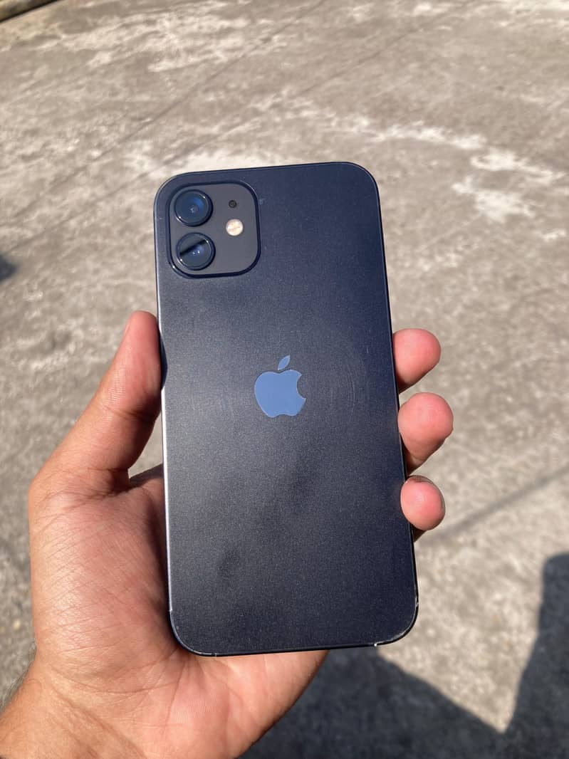 Apple iPhone 12 0