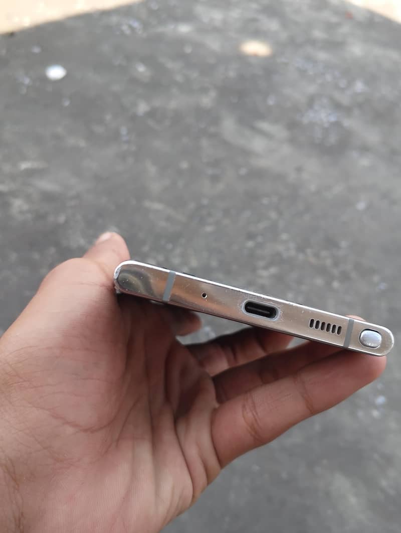 Samsung Mobile Note 20 Ultra 2