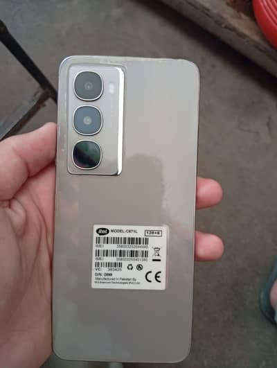Itel City 100
