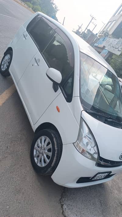 Daihatsu Move 2012